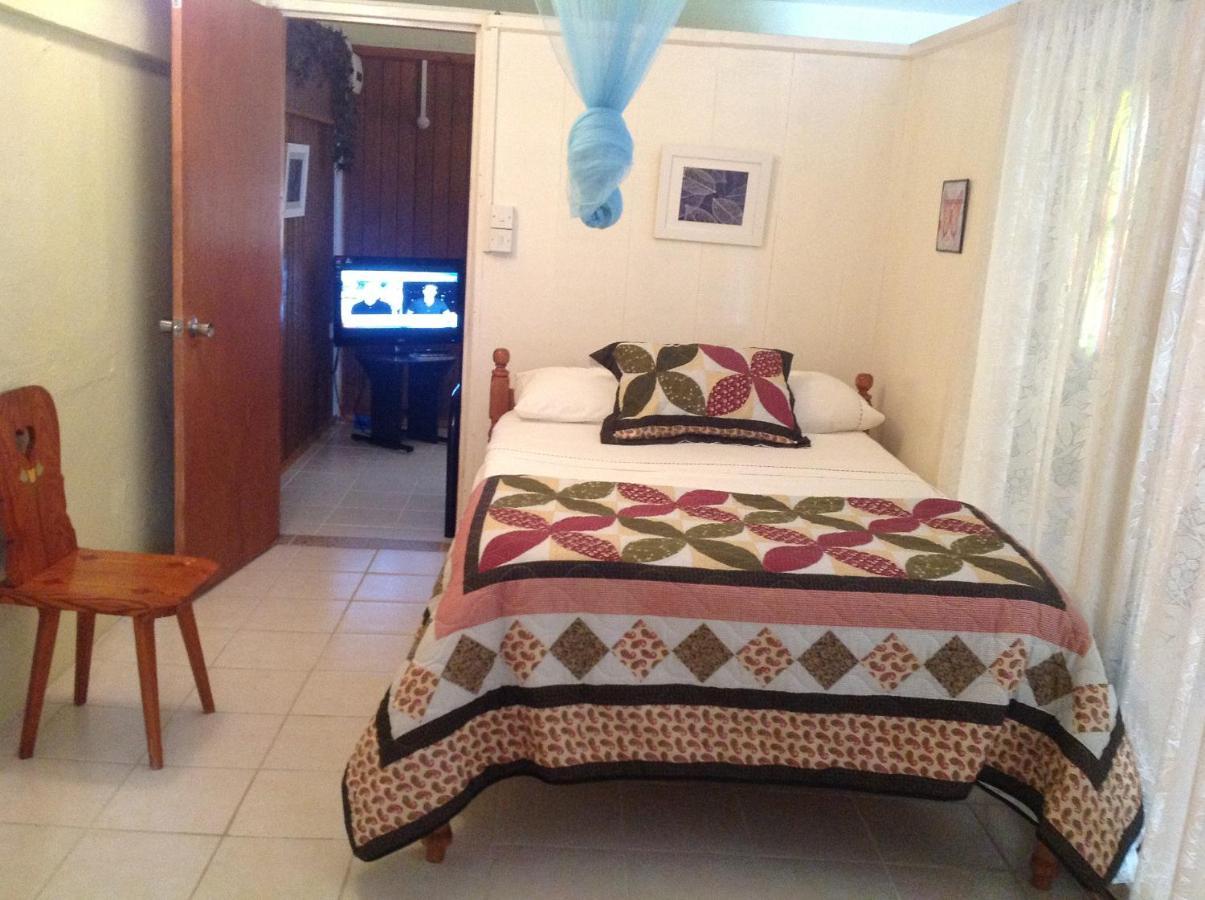 Rainbow Beach Apartments & Rooms Calibishie Bagian luar foto