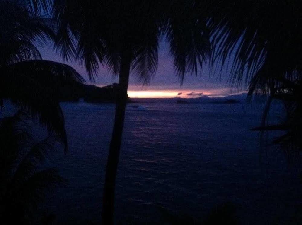 Rainbow Beach Apartments & Rooms Calibishie Bagian luar foto